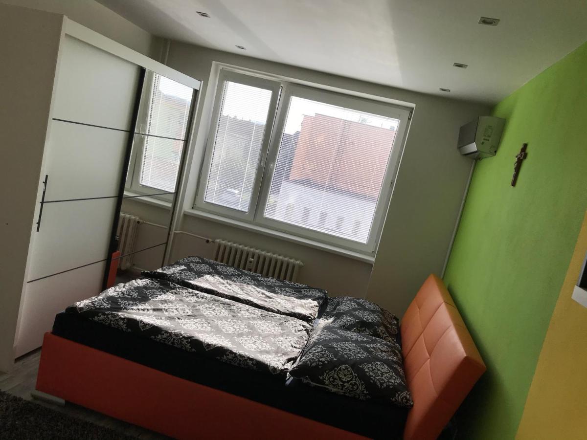 Apartmán v úplnom centre Vranov nad Toplou Exterior foto